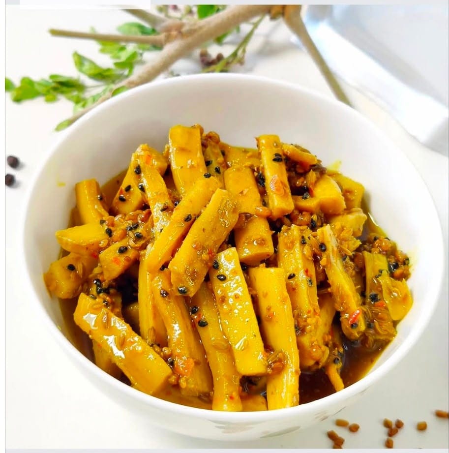 Moringa Aachar (Moli ka Aachar)